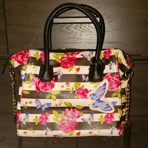 Betsey Johnson tote bag with wallet Butterflies & Roses